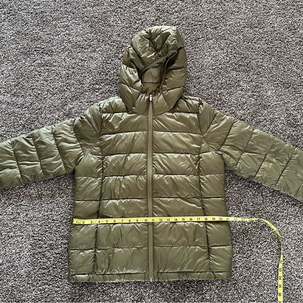 Athleta Olive Branch Aire Puffer Jacket
